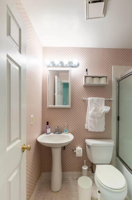 Lrge 5 Bedroom 9 Beds Near Dc-Pool, Hot Tub, Gym, Game Rm, Fire Pit Bowie Εξωτερικό φωτογραφία